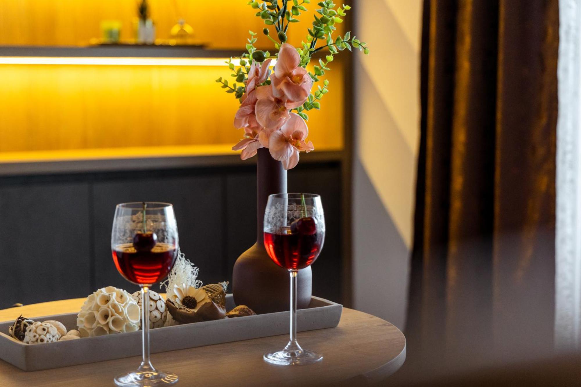 Apartments Gucci Улцинь Экстерьер фото